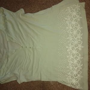 Hillard & Hanson Light green sparkly tee